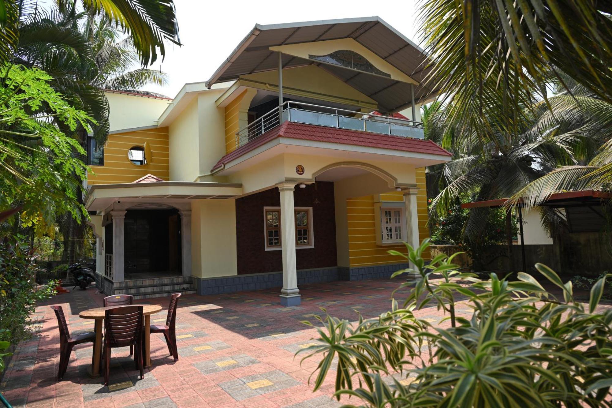 Kinaara Homestay Thottam Malpe Beach Udupi Exterior photo